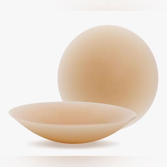 Nude Seamless Silicone Nipple Covers in nice discreet box - Picture 2 of 8